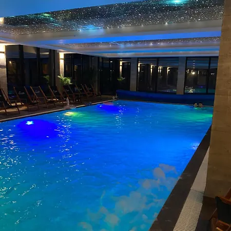 Nlux Nest Lejlighedshotel 3*